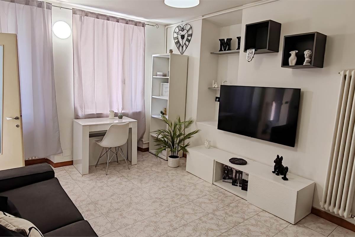 BILOCALE SENZA SPESE CONDOMINIALI