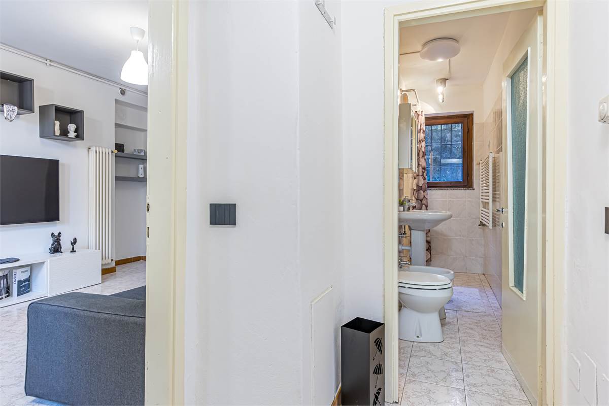 BILOCALE SENZA SPESE CONDOMINIALI