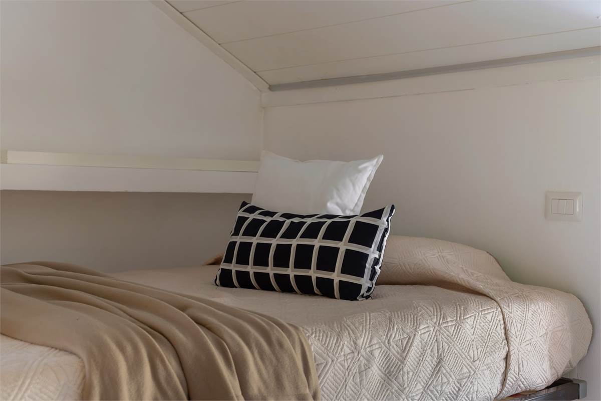 PORZIONE DI CASA CON GIARDINO