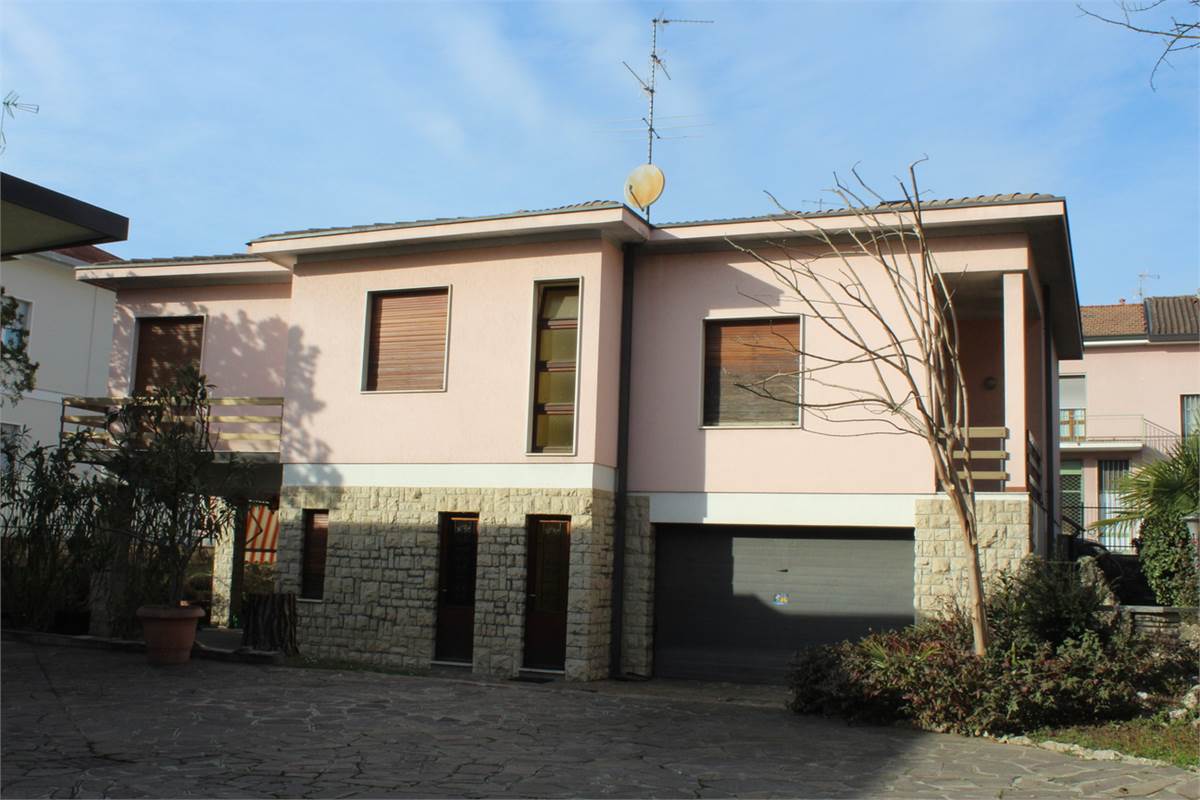 esterno3