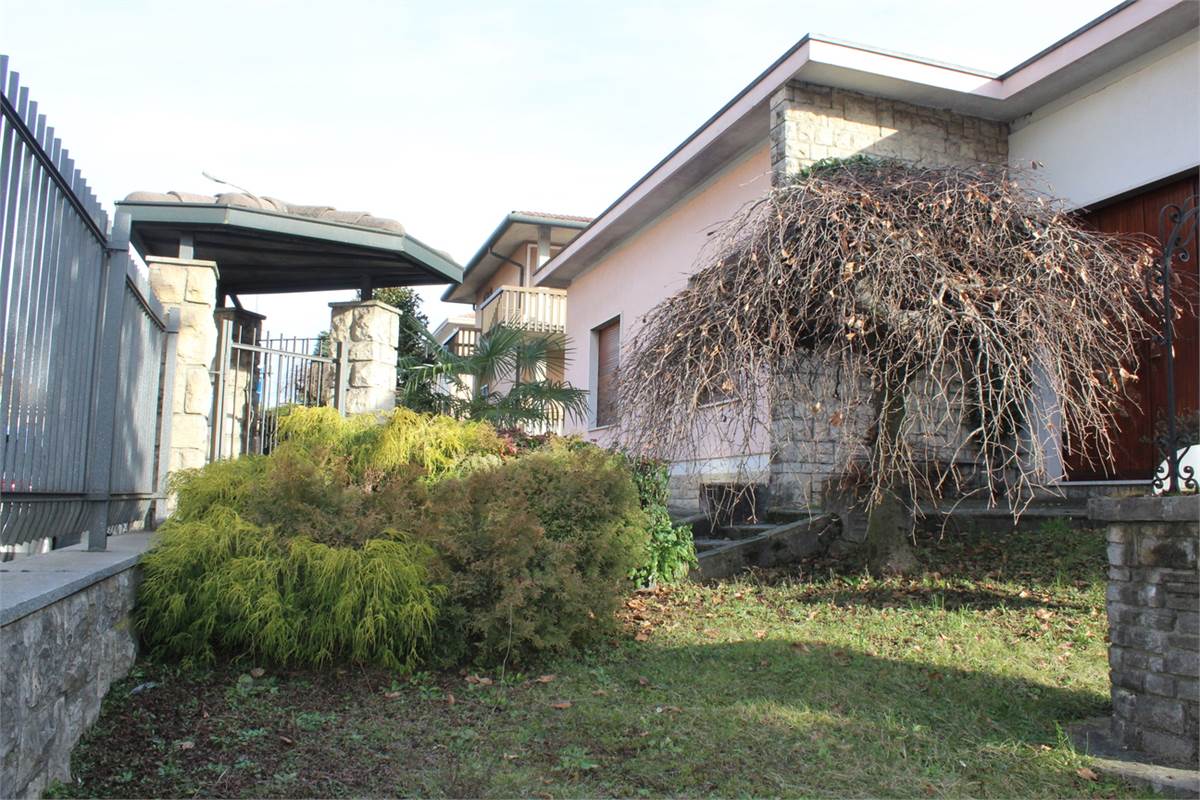 esterno11