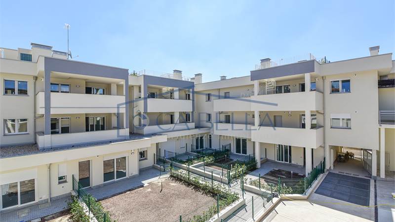 NUOVO TRILOCALE CON TERRAZZO 