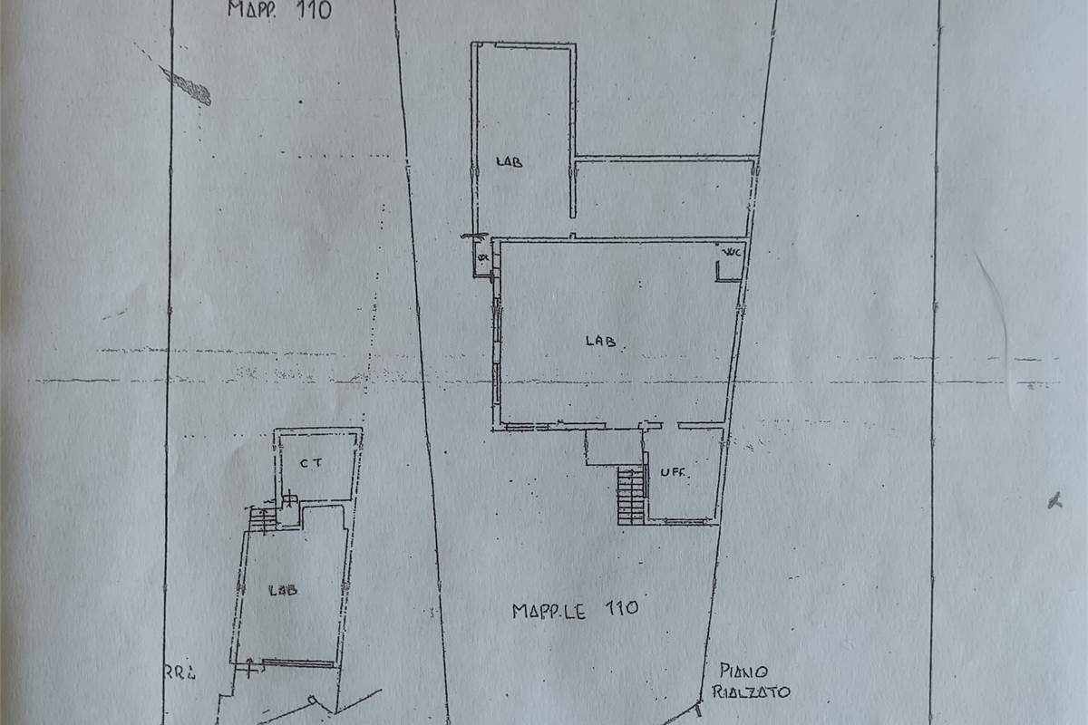 Como TERRENO EDIFICABILE o commerciale