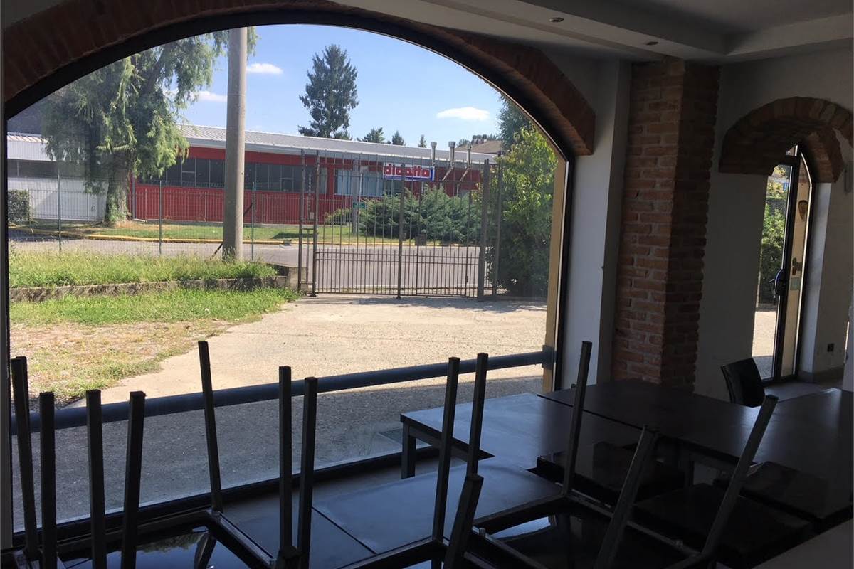 FINO MORNASCO affitto RISTORANTE con Enoteca