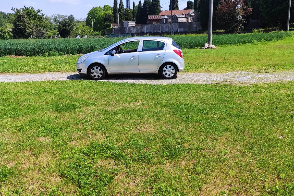 OLGIATE COMASCO: Terreno edificabile di Mq 800