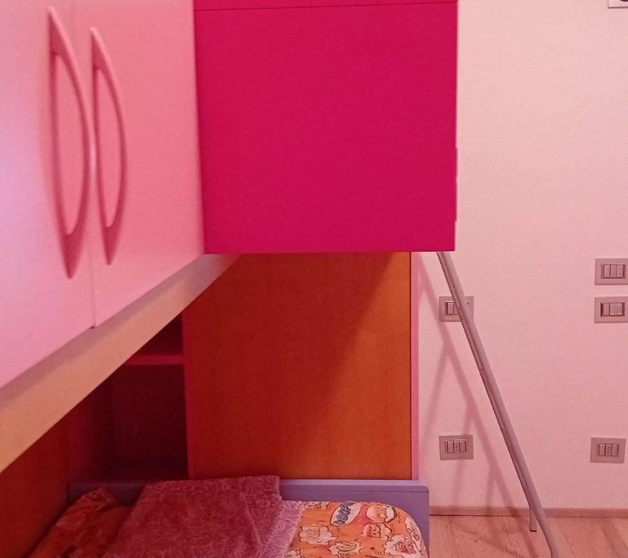 CARIMATE affitto TRILOCALE arredato con giardino