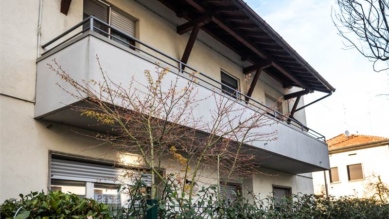 CARIMATE MONTESOLARO vendo QUADRILOCALE 