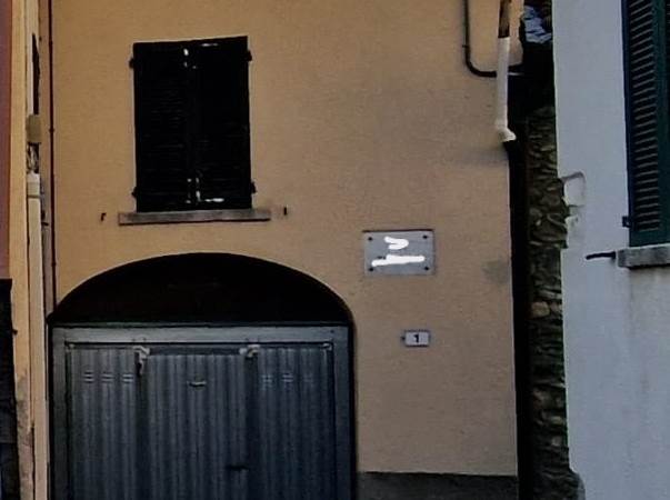 EUPILIO centro vendo BOX doppio in lunghezza