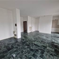 CANTU' affitto QUADRILOCALE termoautonomo