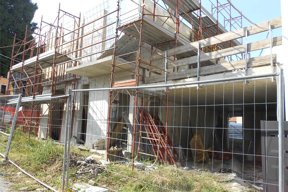 ALBIOLO Villa Nuova Costruzione classe A/3