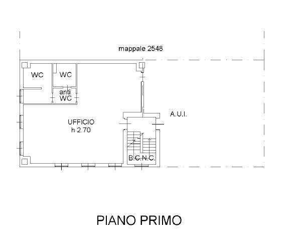 CUCCIAGO affittiamo UFFICIO mq 120 + parcheggio