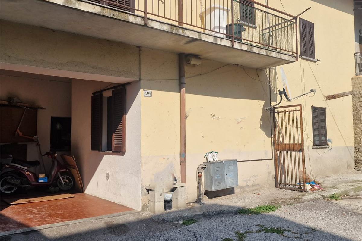 EUPILIO vendo BILOCALE a reddito con posto auto