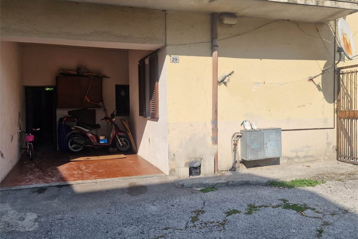 EUPILIO vendo BILOCALE a reddito con posto auto