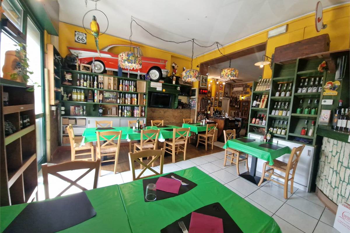 SENNA C. vendiamo muri BAR RISTORANTE e attività