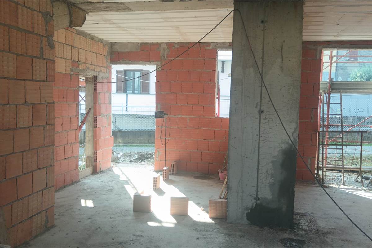 ALBIOLO: VILLA di nuova costruzione in classe A/3