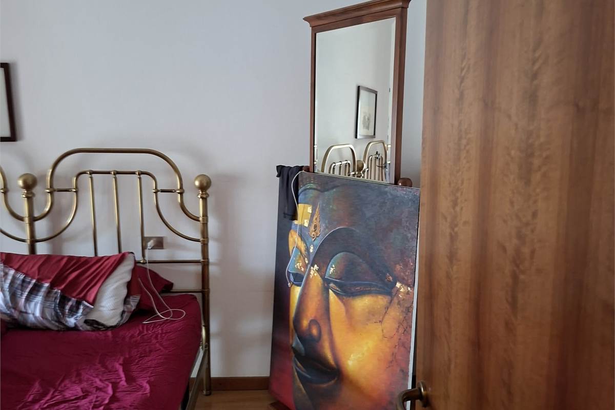 FIGINO S.ZA centro vendo TRILOCALE con box