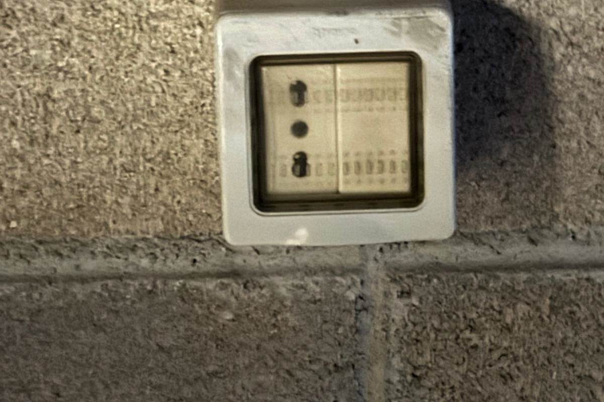 VIMODRONE vendiamo BOX AUTO 