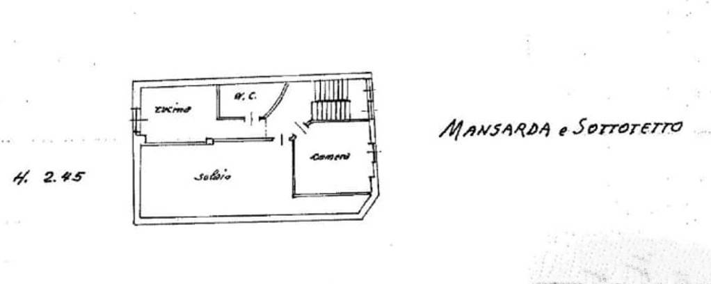 SAN FEDELE INTELVI vendo STABILE di 4 piani