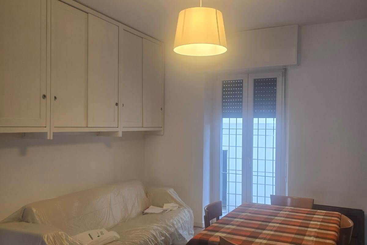 FIGINO SERENZA affittiamo BILOCALE arredato