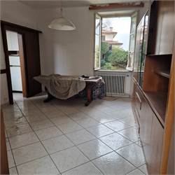 3 locali In Vendita a Cantù