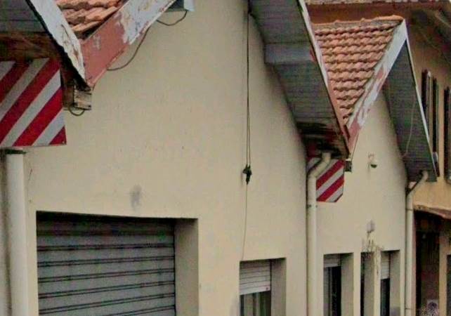 CANTU' vendiamo CAPANNONE di Mq 200 frazionabile