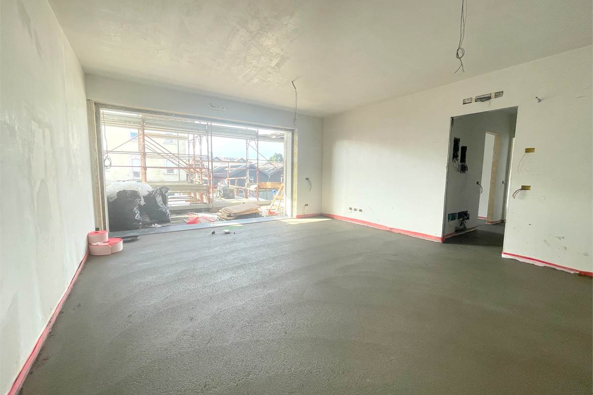 Nuovo trilocale con terrazzo con box incluso