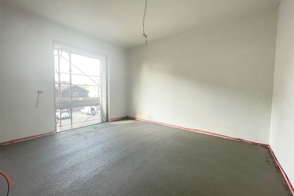 Nuovo trilocale con terrazzo con box incluso
