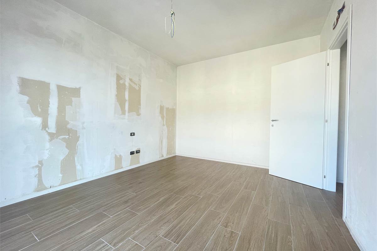 Nuovo trilocale con terrazzo con box incluso