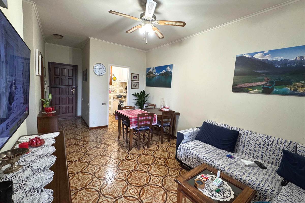 Guanzate Bilocale con terrazzo 