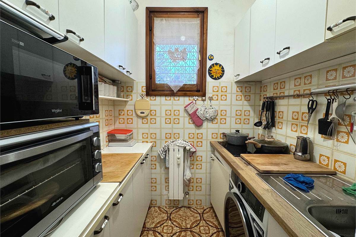 Guanzate Bilocale con terrazzo 