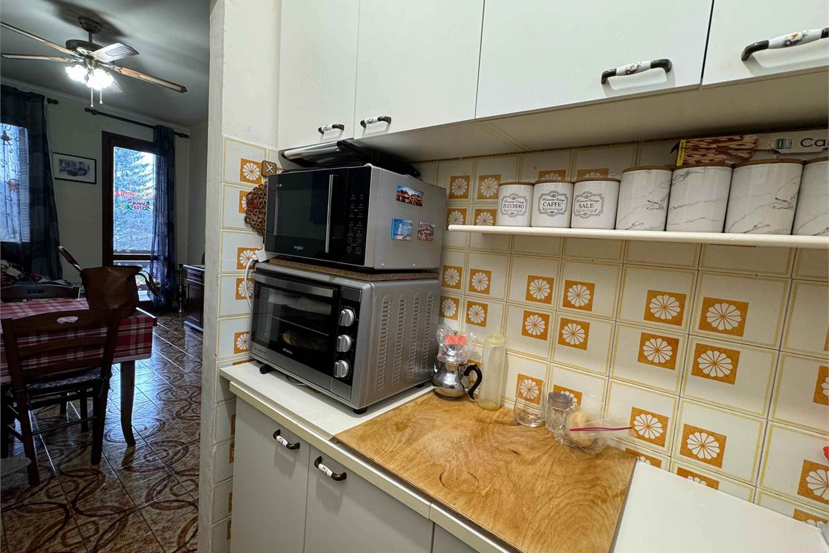 Guanzate Bilocale con terrazzo 