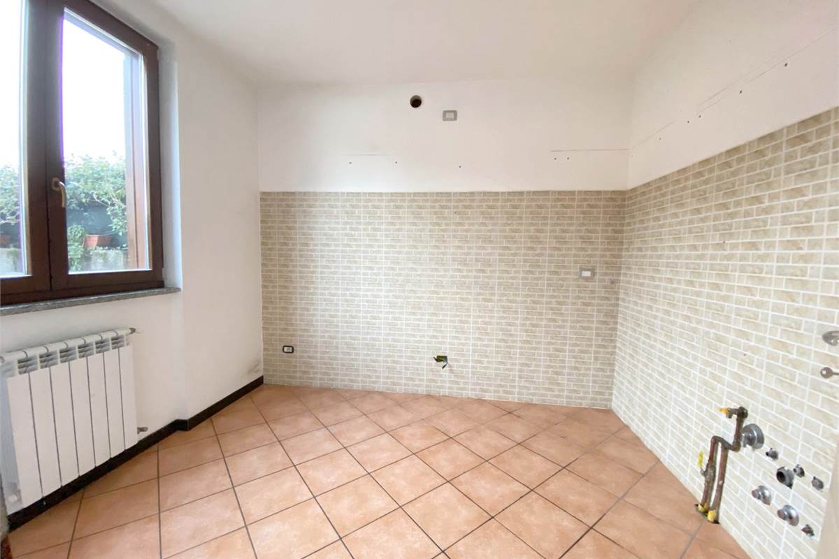 Moderna villetta a schiera di testa