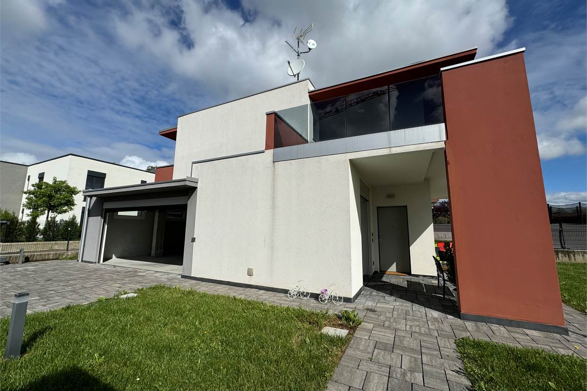 Moderna villa singola