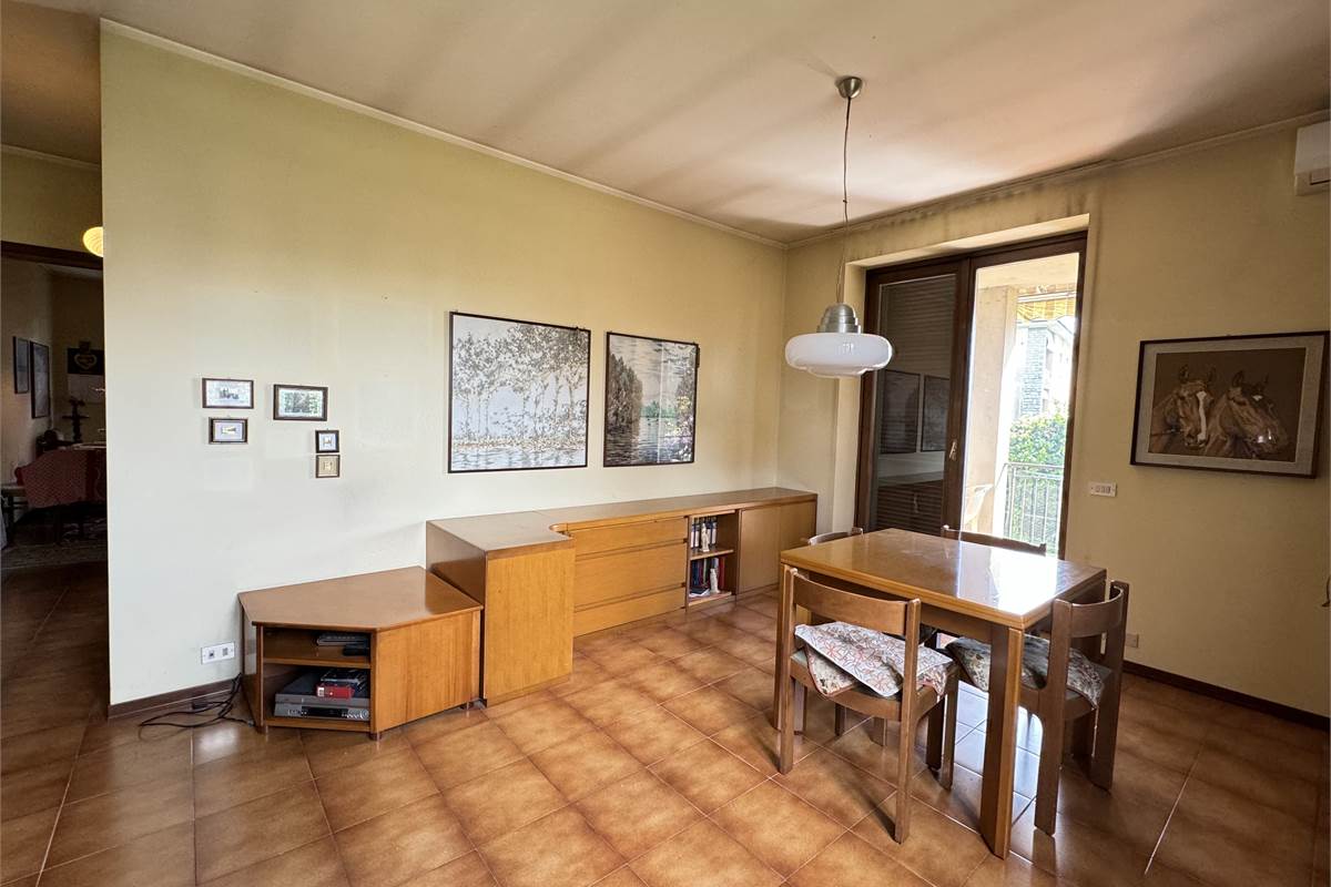 Villa indipendente con giardino