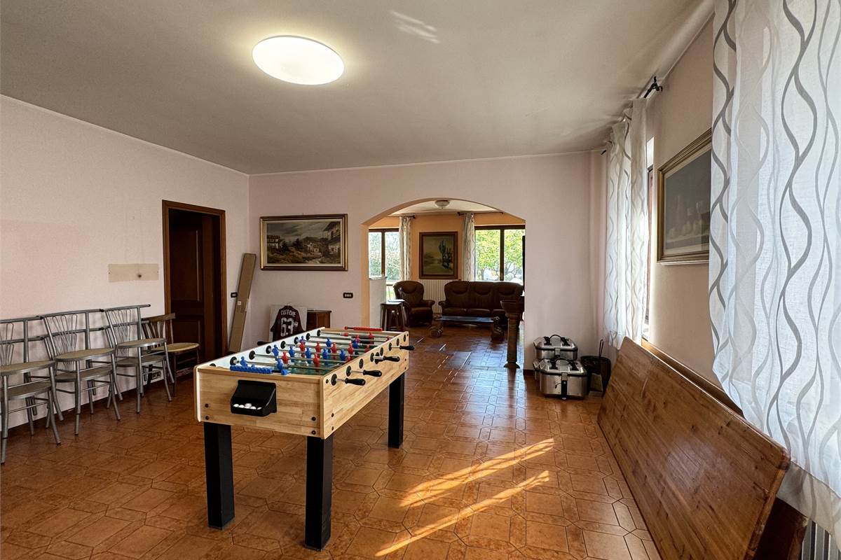 Villa indipendente con giardino