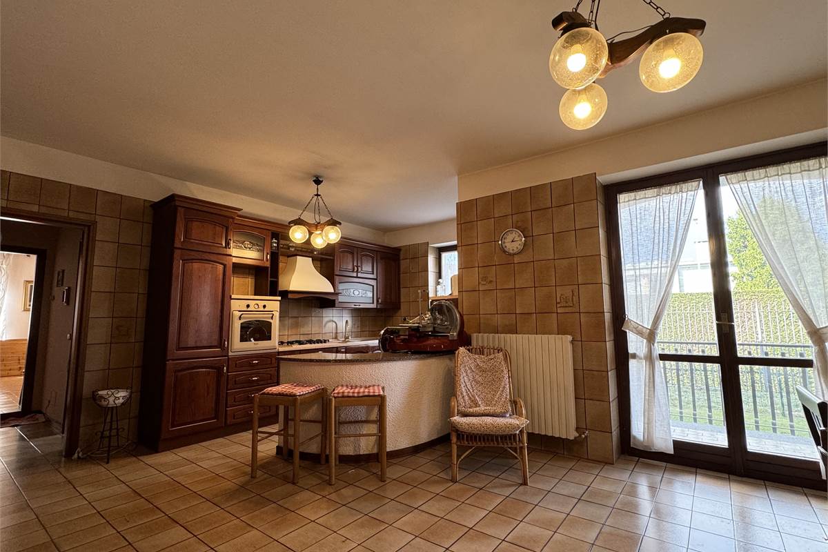 Villa indipendente con giardino