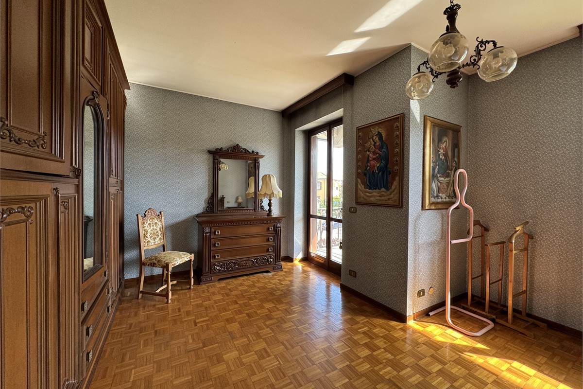 Villa indipendente con giardino