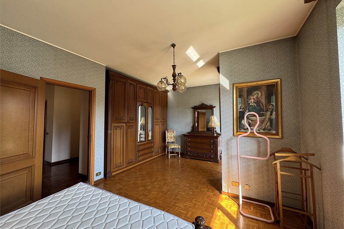 Villa indipendente con giardino