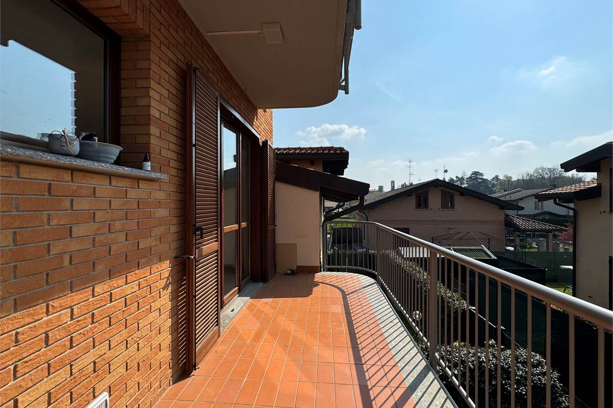 Moderno duplex con box doppio