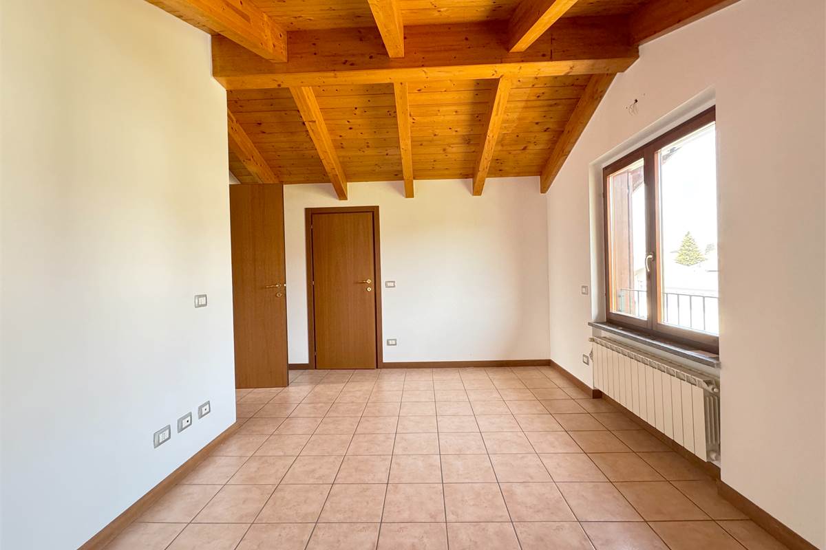 Moderno duplex con box doppio