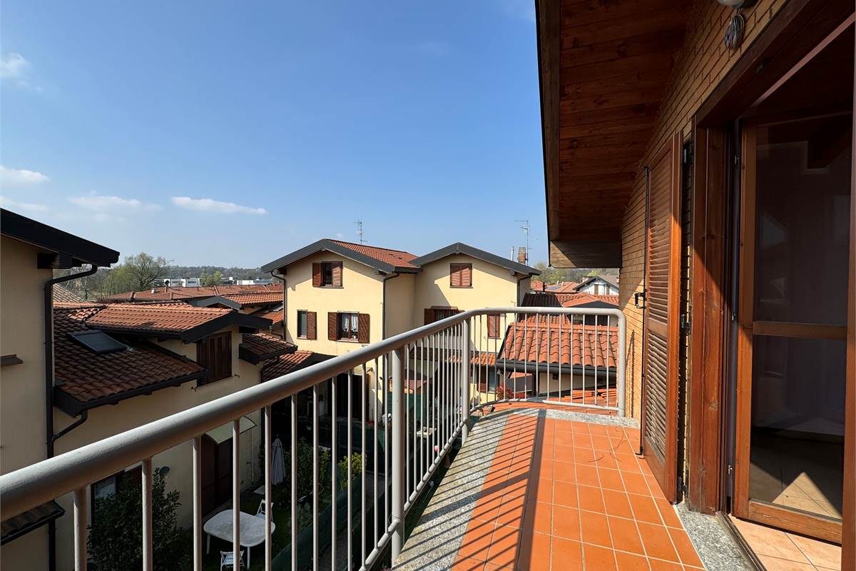 Moderno duplex con box doppio