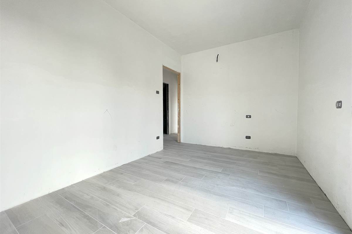 Nuovo trilocale con giardino + BOX incluso