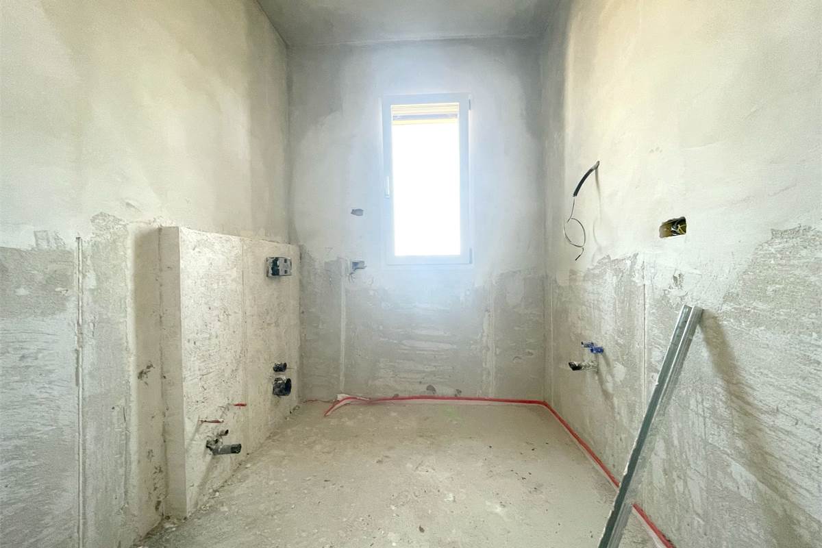 Nuovo quadrilocale ultimo piano con terrazzo e box