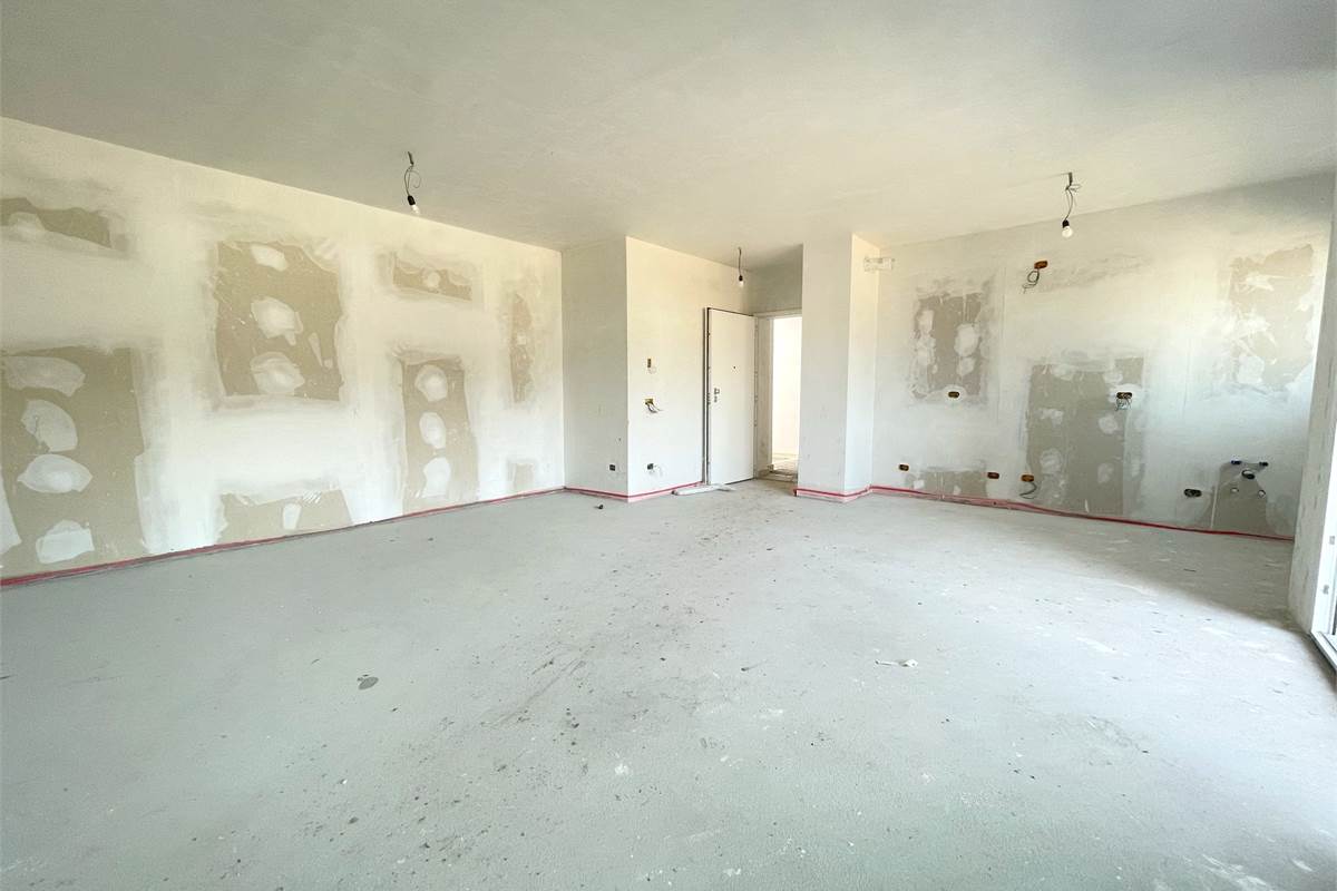 Nuovo quadrilocale ultimo piano con terrazzo e box
