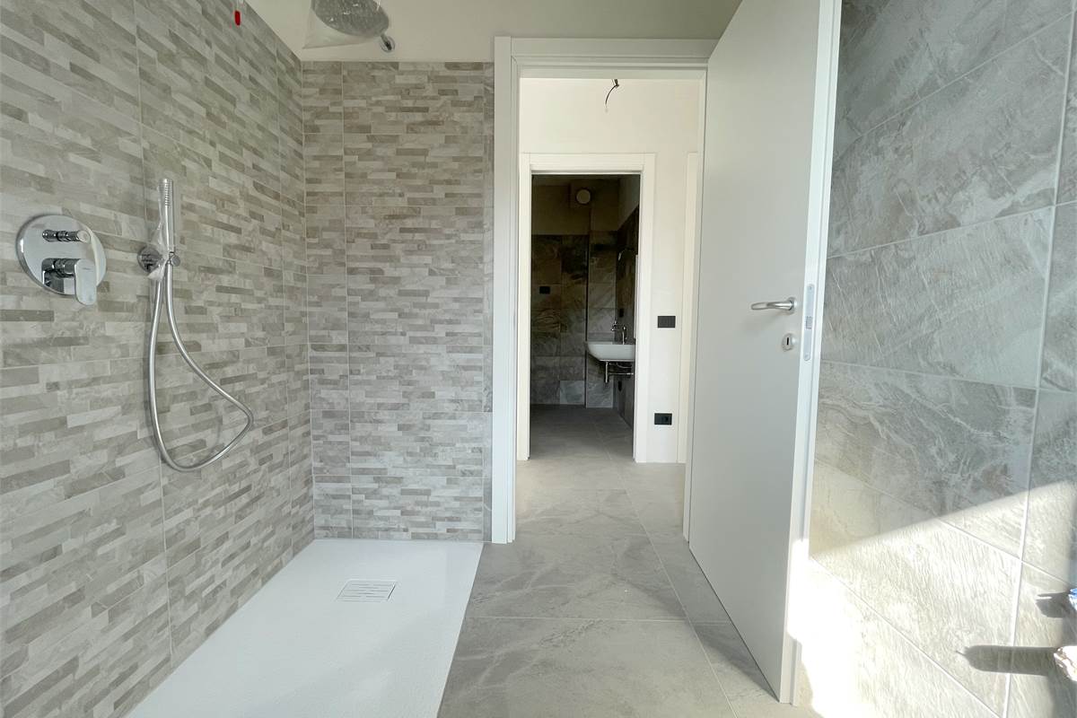 Nuovo trilocale con terrazzo