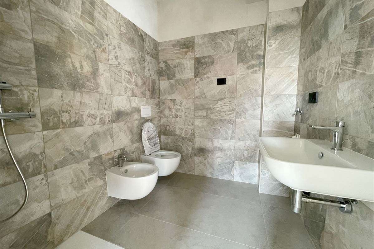 Nuovo trilocale con terrazzo