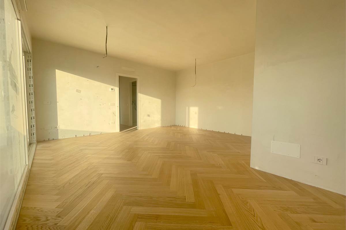 Nuovo trilocale con terrazzo