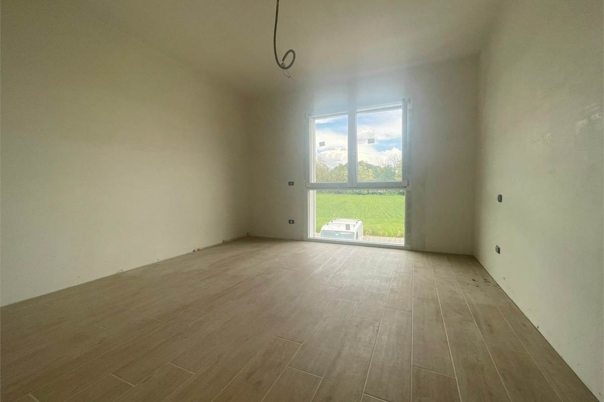 Nuovo trilocale con terrazzo