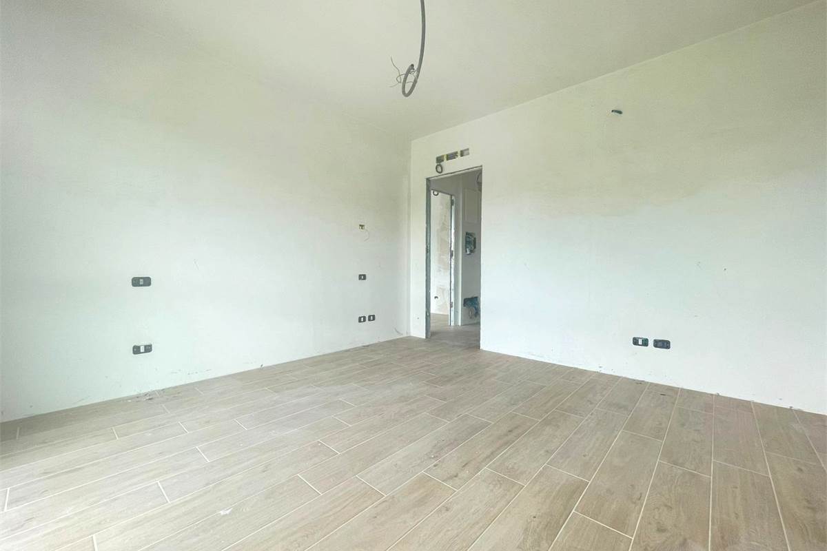 Nuovo trilocale con terrazzo