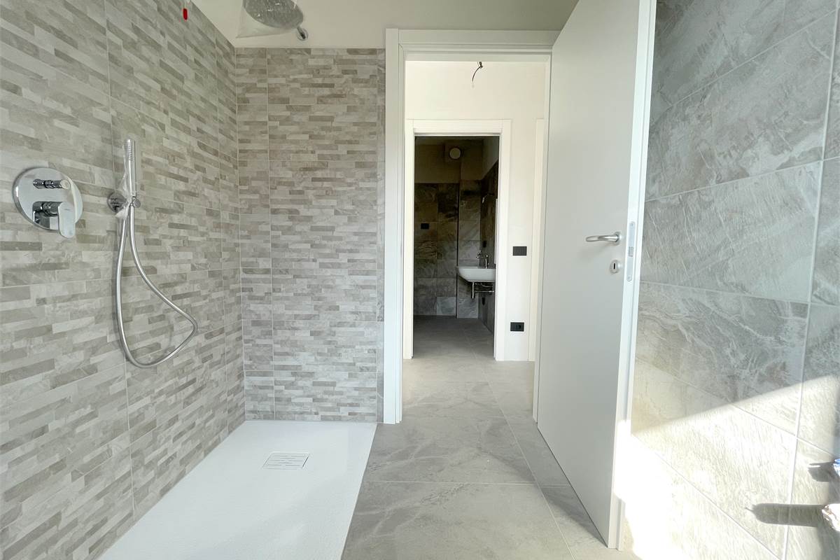 Nuovo trilocale ultimo piano con terrazzo